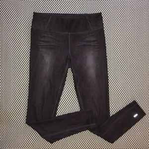 Lucy Indigo Leggings